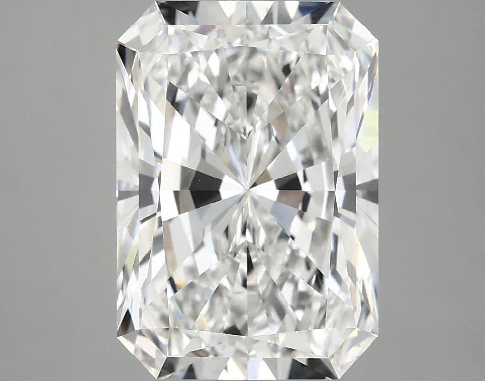 4.02 Carat Radiant Shaped Ideal Cut VVS2 IGI Certified Lab Grown Diamond