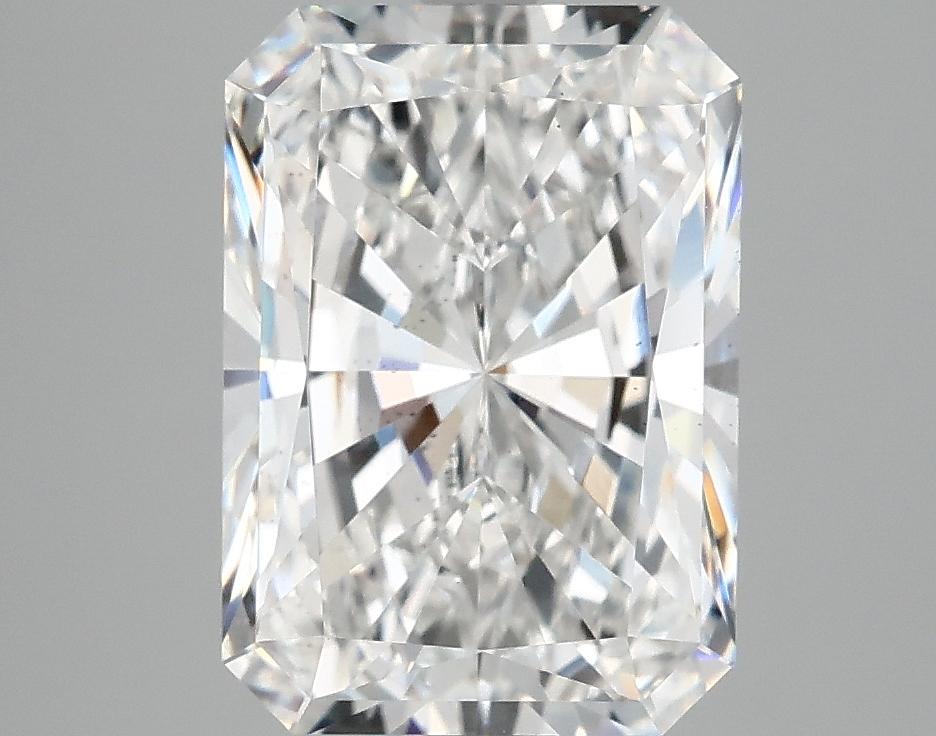 4.05 Carat Radiant Shaped Ideal Cut VS2 IGI Certified Lab Grown Diamond
