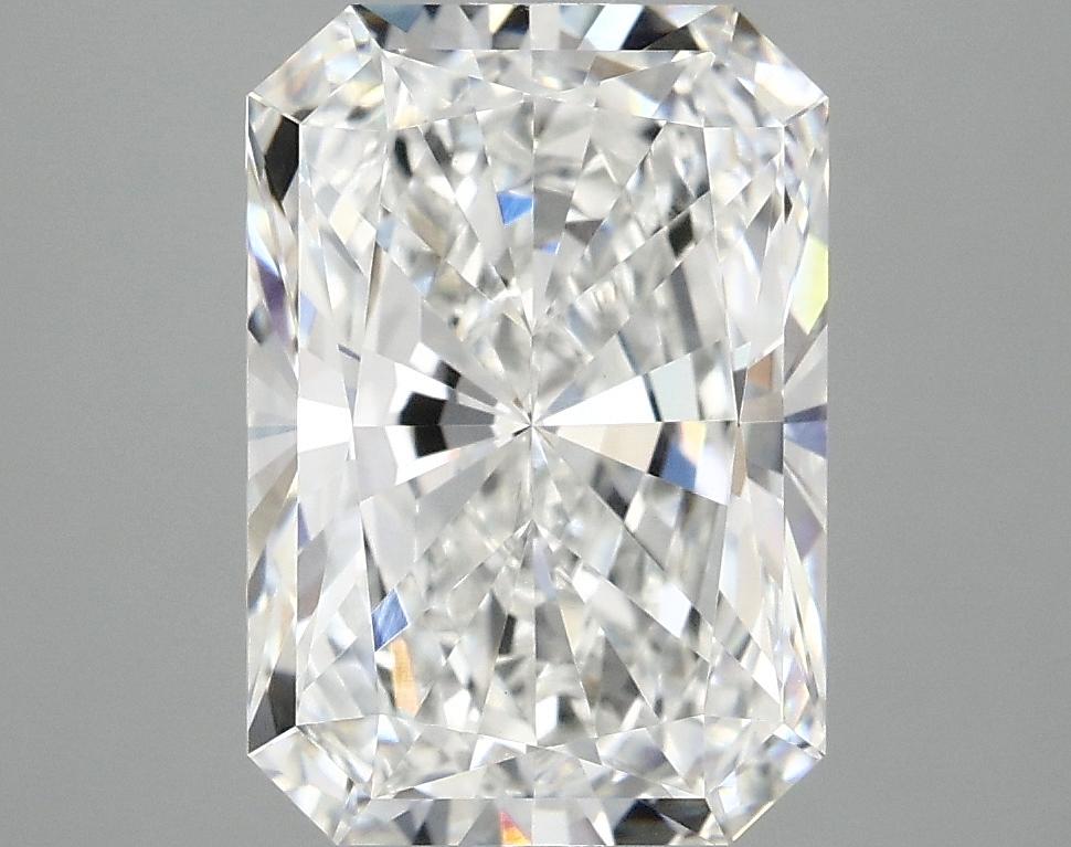 4.07 Carat Radiant Shaped Ideal Cut VVS2 IGI Certified Lab Grown Diamond