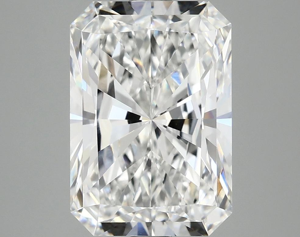 3.95 Carat Radiant Shaped Ideal Cut VVS2 IGI Certified Lab Grown Diamond