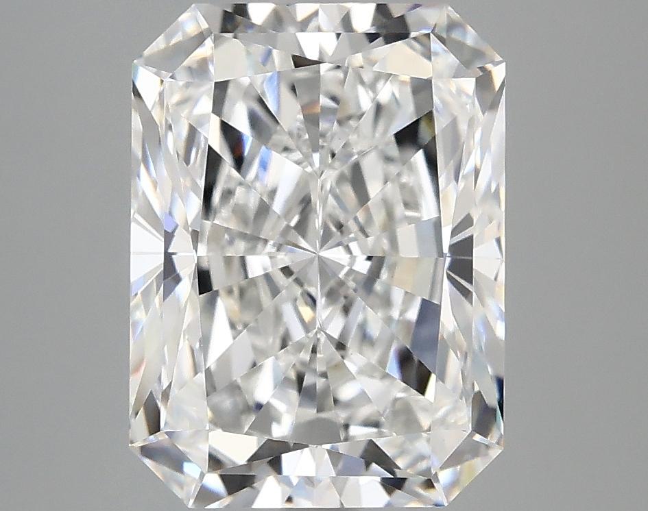 3.94 Carat Radiant Shaped Excellent Cut VVS2 IGI Certified Lab Grown Diamond