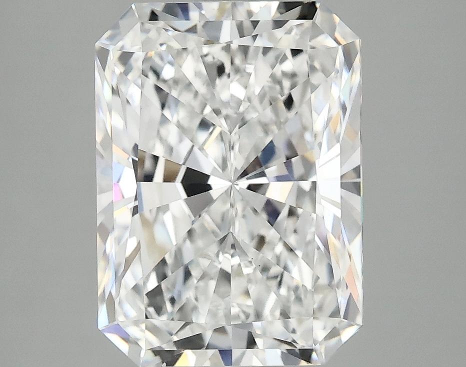 4.02 Carat Radiant Shaped Excellent Cut VS1 IGI Certified Lab Grown Diamond