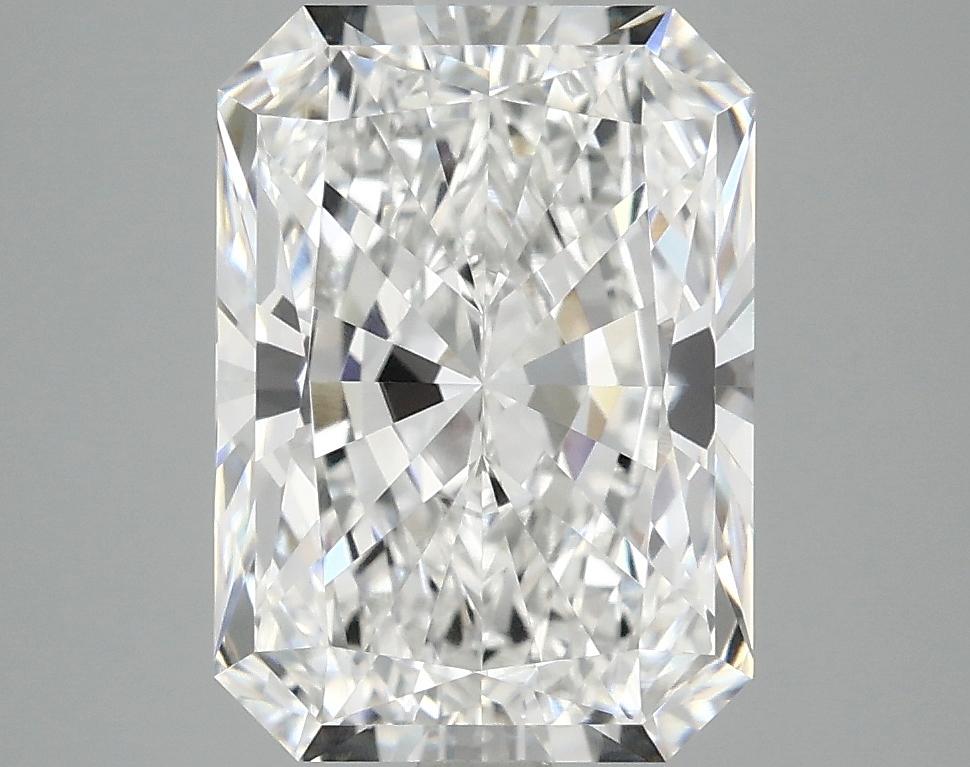 4.06 Carat Radiant Shaped Ideal Cut VVS2 IGI Certified Lab Grown Diamond