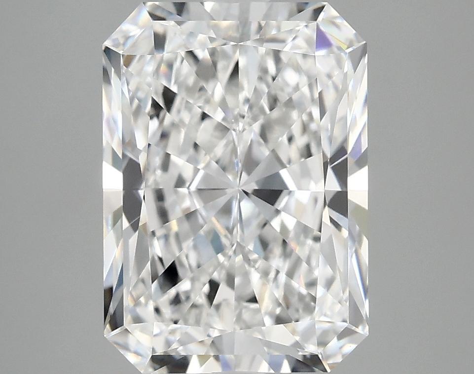 3.96 Carat Radiant Shaped Ideal Cut VVS2 IGI Certified Lab Grown Diamond