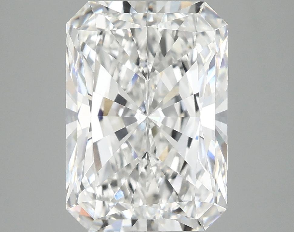4.07 Carat Radiant Shaped Ideal Cut VVS2 IGI Certified Lab Grown Diamond