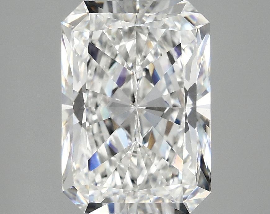 3.08 Carat Radiant Shaped Ideal Cut VVS2 IGI Certified Lab Grown Diamond
