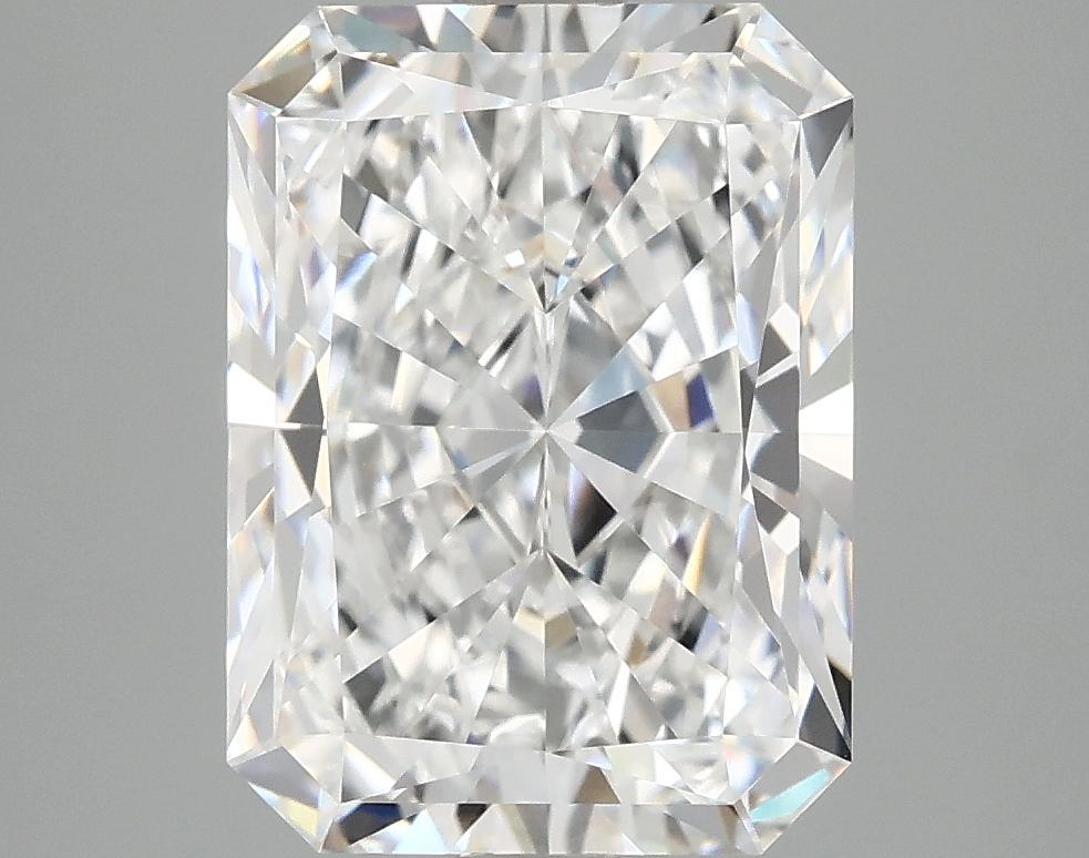4.1 Carat Radiant Shaped Excellent Cut VVS2 IGI Certified Lab Grown Diamond