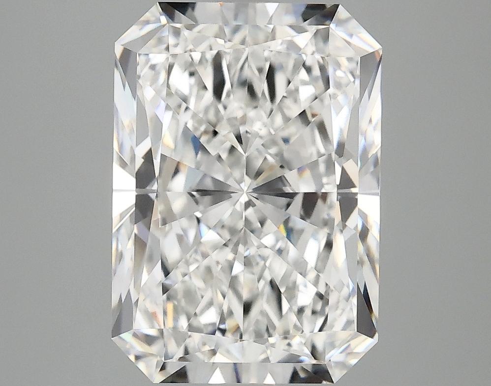 4.04 Carat Radiant Shaped Ideal Cut VVS2 IGI Certified Lab Grown Diamond