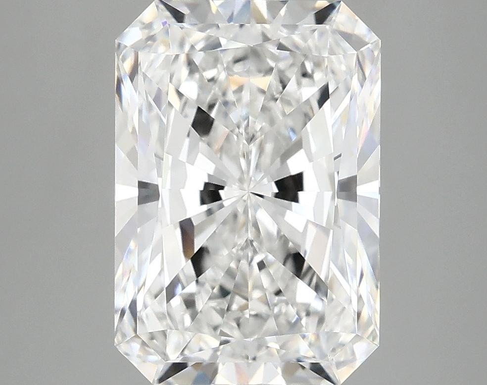 4.07 Carat Radiant Shaped Ideal Cut VVS2 IGI Certified Lab Grown Diamond