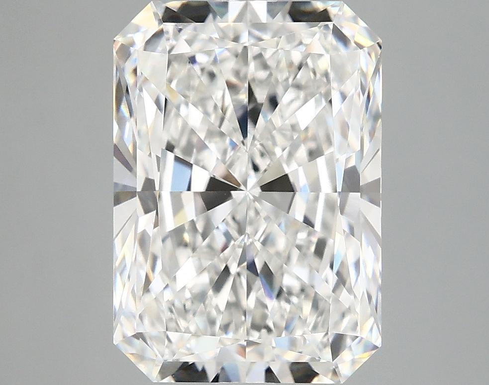 4.19 Carat Radiant Shaped Ideal Cut VVS2 IGI Certified Lab Grown Diamond