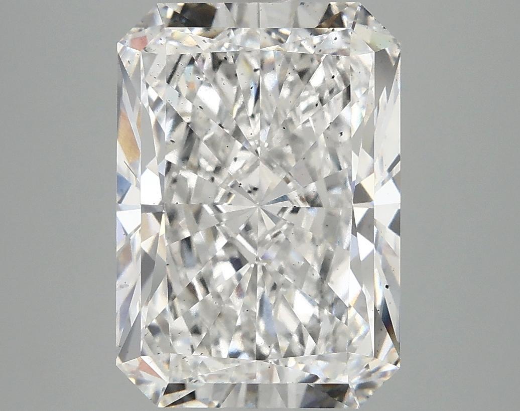 5.07 Carat Radiant Shaped Ideal Cut SI1 IGI Certified Lab Grown Diamond