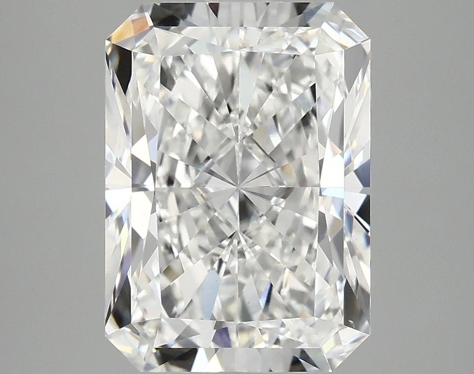 3.91 Carat Radiant Shaped Excellent Cut VS1 IGI Certified Lab Grown Diamond
