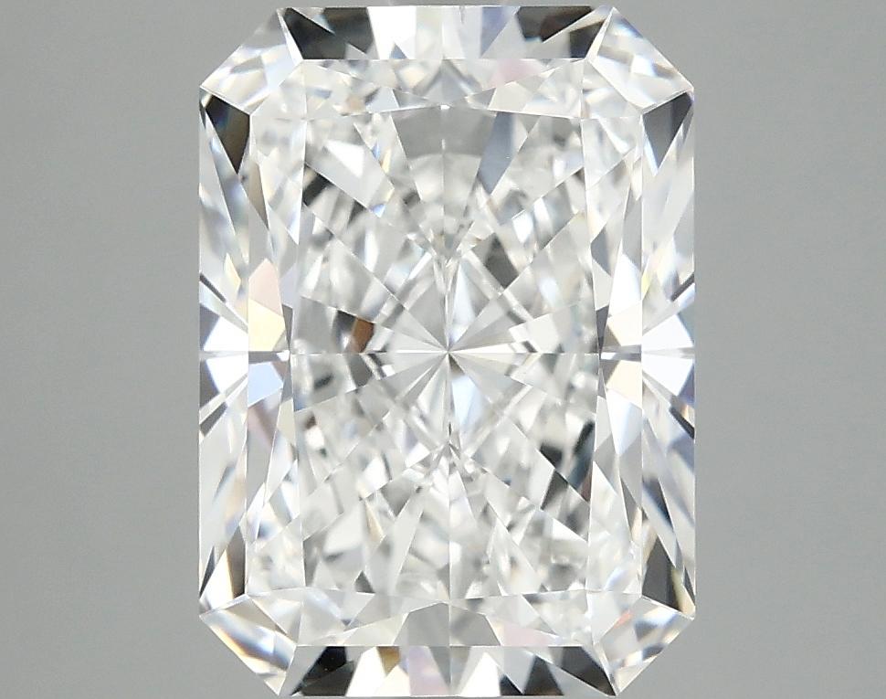 4.01 Carat Radiant Shaped Ideal Cut VS2 IGI Certified Lab Grown Diamond