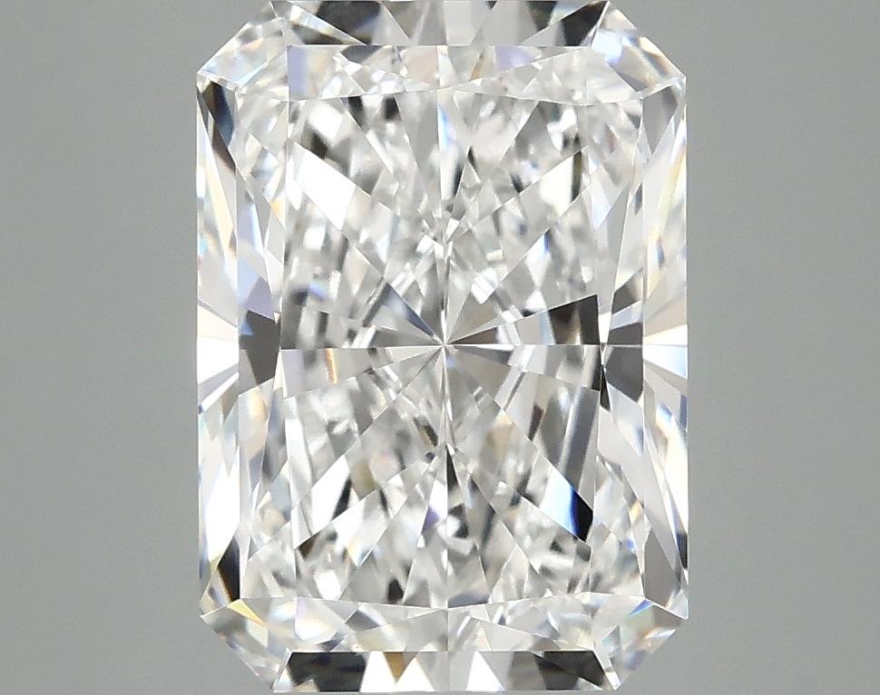 4.02 Carat Radiant Shaped Ideal Cut VVS2 IGI Certified Lab Grown Diamond