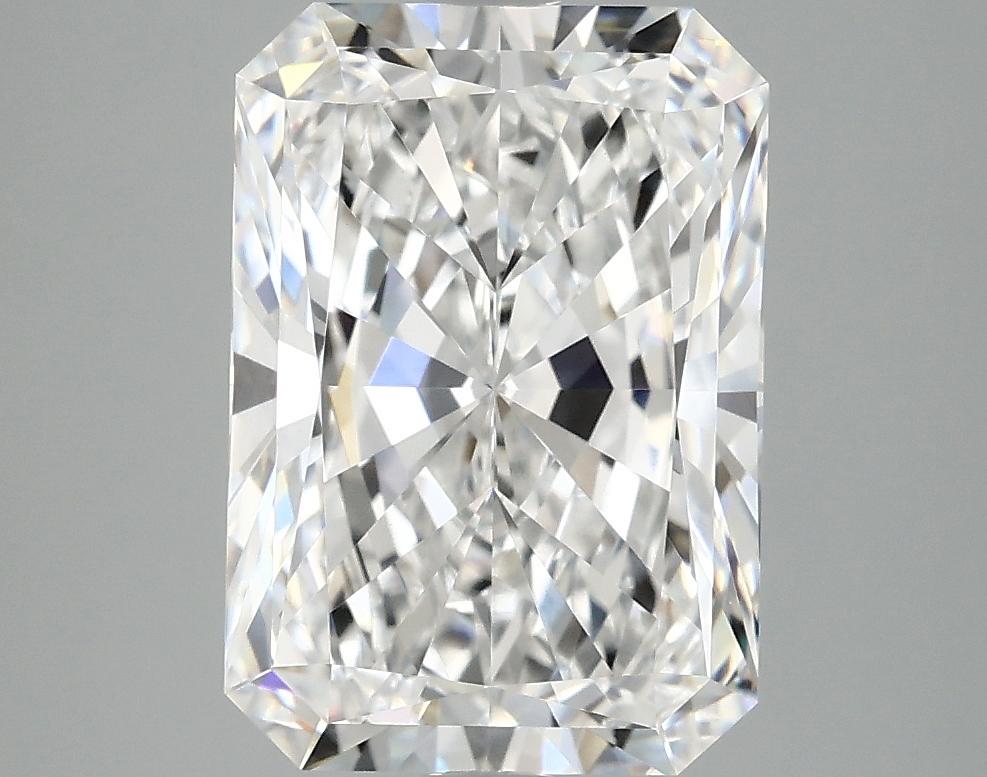 4.09 Carat Radiant Shaped Ideal Cut VVS2 IGI Certified Lab Grown Diamond