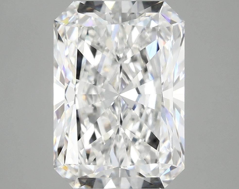 4.19 Carat Radiant Shaped Ideal Cut VVS2 IGI Certified Lab Grown Diamond