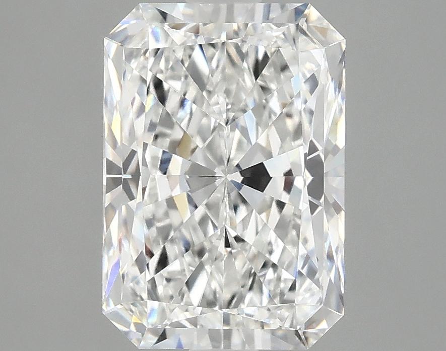 3.07 Carat Radiant Shaped Ideal Cut VVS2 IGI Certified Lab Grown Diamond