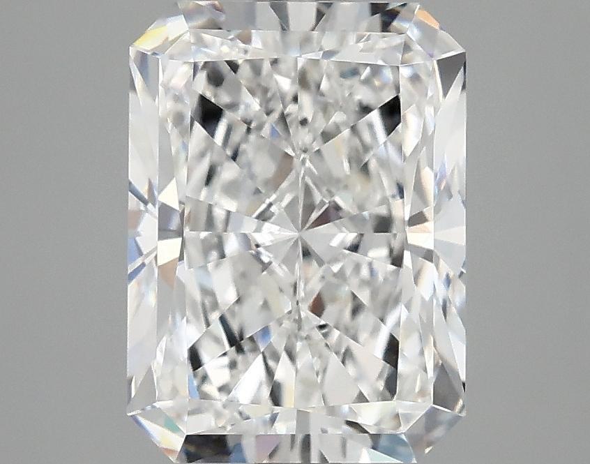 3.03 Carat Radiant Shaped Excellent Cut VVS2 IGI Certified Lab Grown Diamond