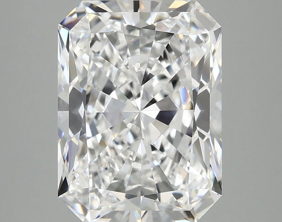 4.08 Carat Radiant Shaped Excellent Cut VVS2 IGI Certified Lab Grown Diamond