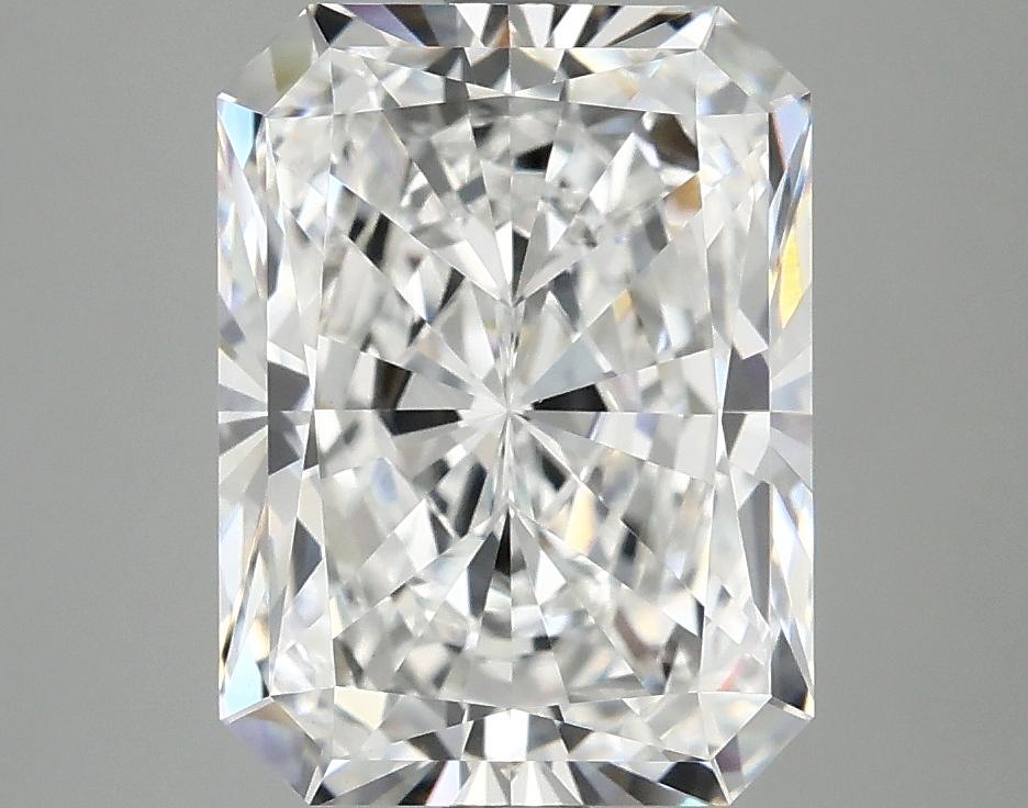 4.01 Carat Radiant Shaped Excellent Cut VVS2 IGI Certified Lab Grown Diamond