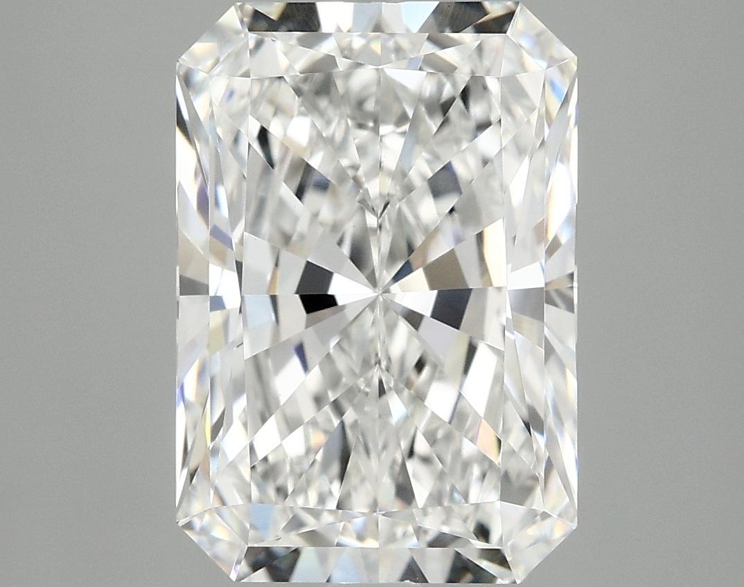4.13 Carat Radiant Shaped Ideal Cut VVS2 IGI Certified Lab Grown Diamond