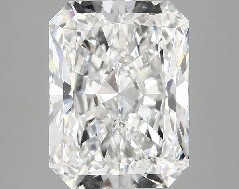 3.0 Carat Radiant Shaped Excellent Cut VS2 IGI Certified Lab Grown Diamond