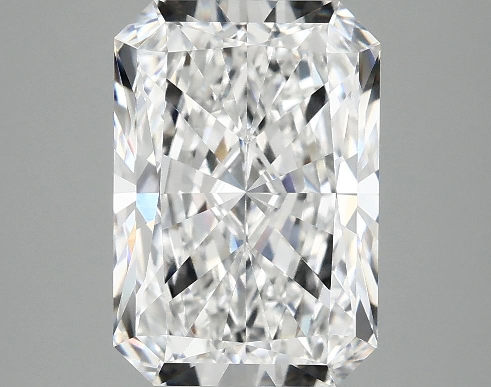 4.1 Carat Radiant Shaped Ideal Cut VVS2 IGI Certified Lab Grown Diamond