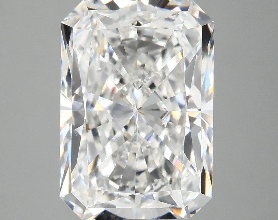 4.0 Carat Radiant Shaped Ideal Cut VVS2 IGI Certified Lab Grown Diamond
