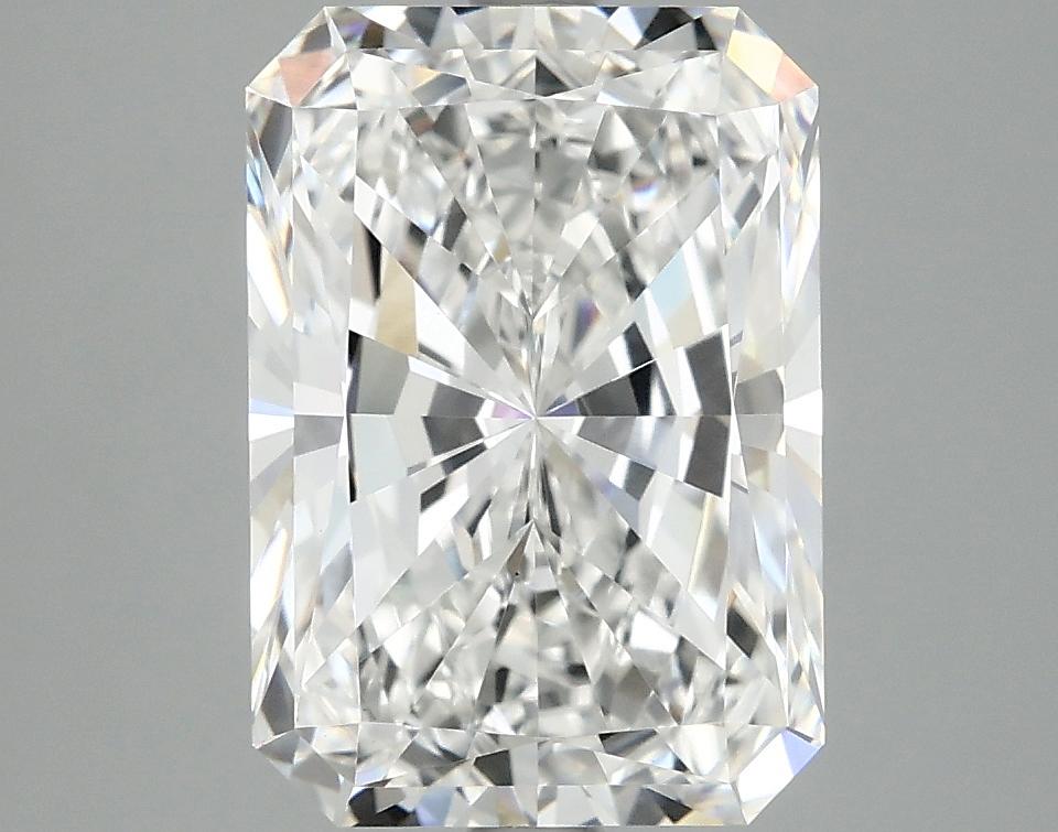 4.07 Carat Radiant Shaped Ideal Cut VVS2 IGI Certified Lab Grown Diamond