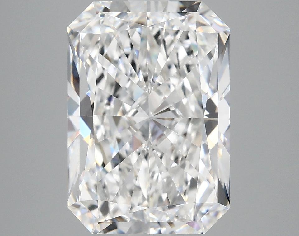 3.88 Carat Radiant Shaped Ideal Cut VVS2 IGI Certified Lab Grown Diamond