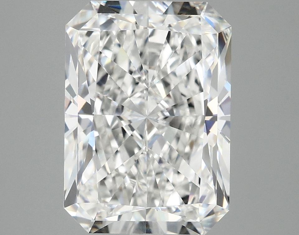 4.05 Carat Radiant Shaped Ideal Cut VS1 IGI Certified Lab Grown Diamond