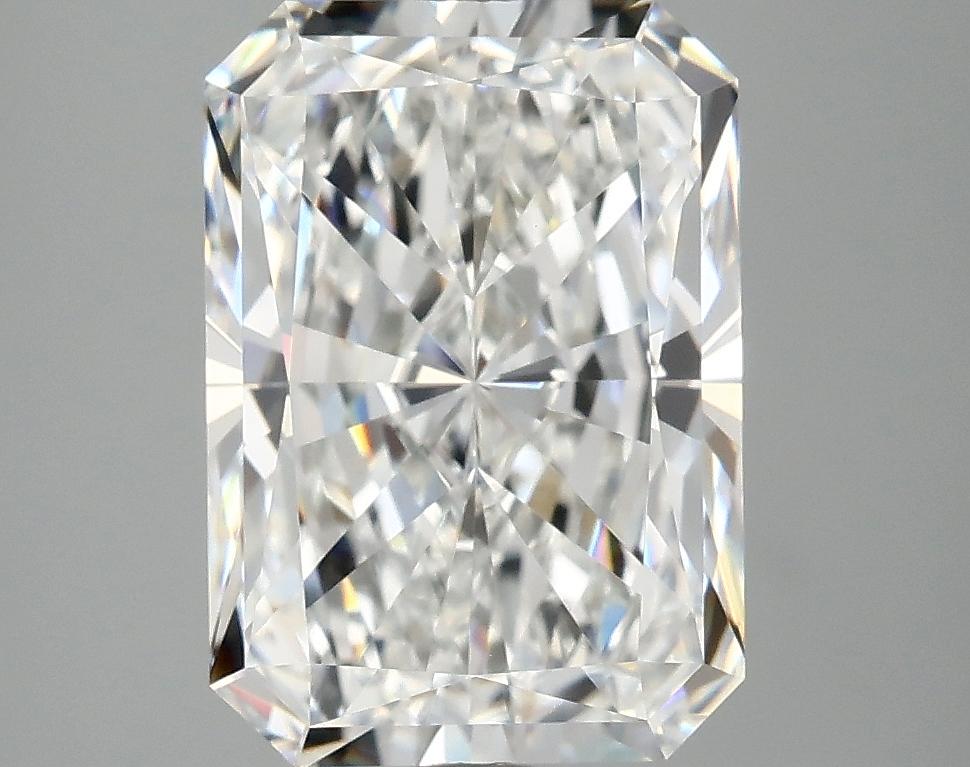 4.02 Carat Radiant Shaped Ideal Cut VVS2 IGI Certified Lab Grown Diamond