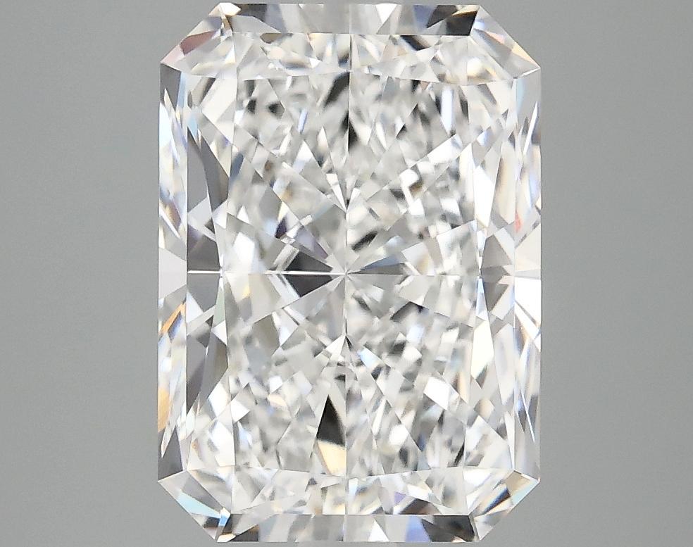 3.91 Carat Radiant Shaped Ideal Cut VVS2 IGI Certified Lab Grown Diamond