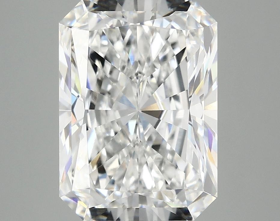 4.04 Carat Radiant Shaped Ideal Cut VVS2 IGI Certified Lab Grown Diamond