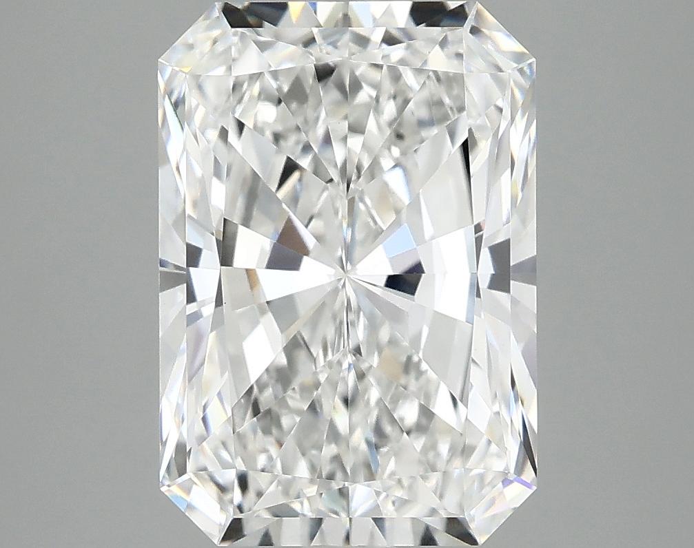 3.91 Carat Radiant Shaped Ideal Cut VVS2 IGI Certified Lab Grown Diamond