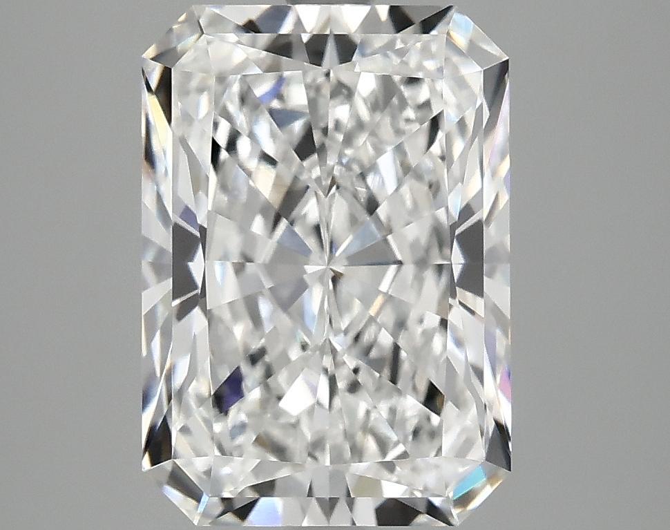 4.05 Carat Radiant Shaped Ideal Cut VVS2 IGI Certified Lab Grown Diamond