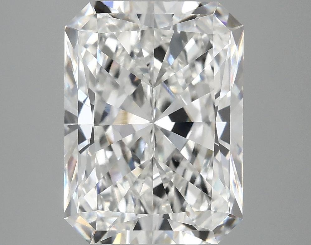 4.04 Carat Radiant Shaped Excellent Cut VS1 IGI Certified Lab Grown Diamond