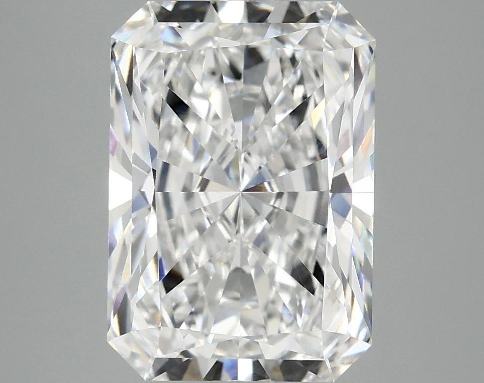 4.07 Carat Radiant Shaped Ideal Cut VVS2 IGI Certified Lab Grown Diamond