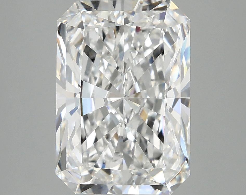 3.96 Carat Radiant Shaped Ideal Cut VVS2 IGI Certified Lab Grown Diamond