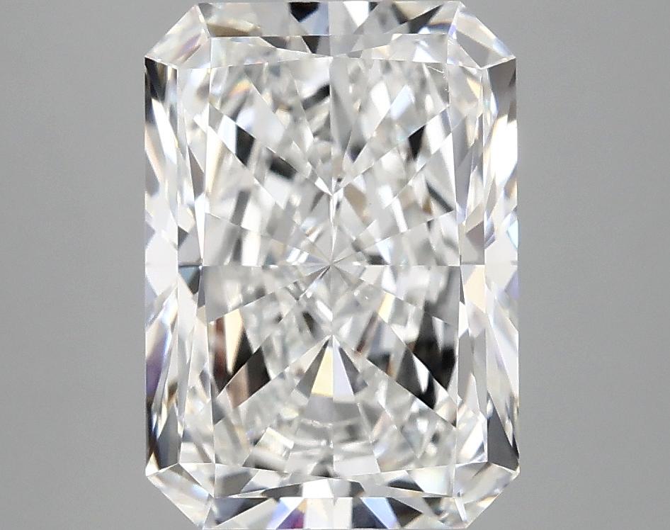 3.9 Carat Radiant Shaped Ideal Cut VVS2 IGI Certified Lab Grown Diamond