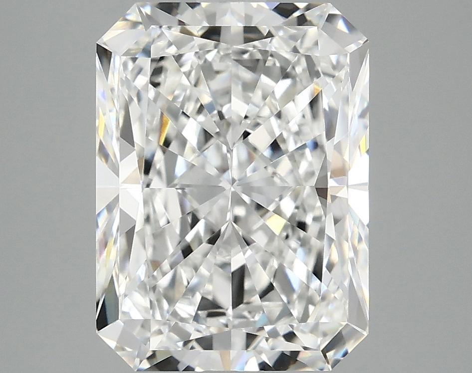 4.07 Carat Radiant Shaped Excellent Cut VVS2 IGI Certified Lab Grown Diamond