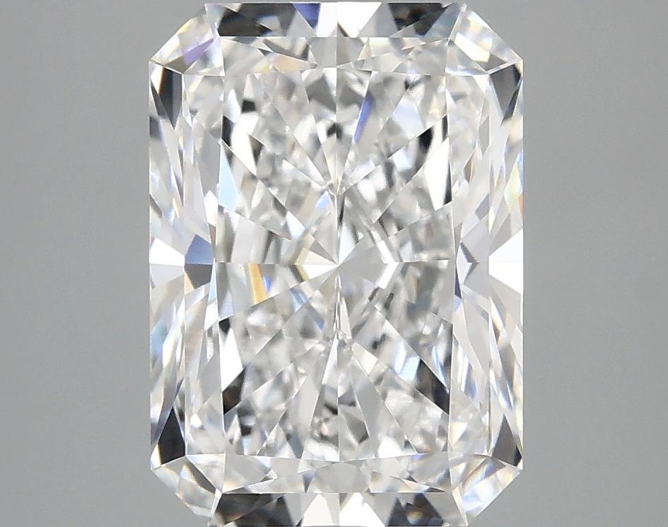 4.16 Carat Radiant Shaped Ideal Cut VVS2 IGI Certified Lab Grown Diamond