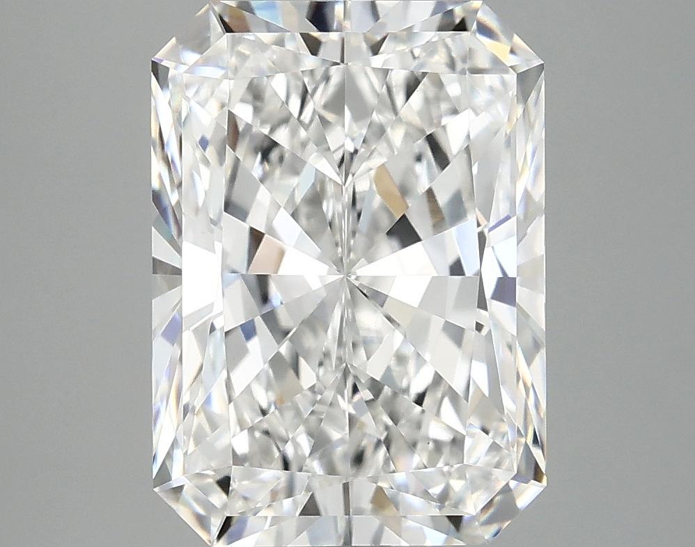 4.88 Carat Radiant Shaped Excellent Cut VVS2 IGI Certified Lab Grown Diamond