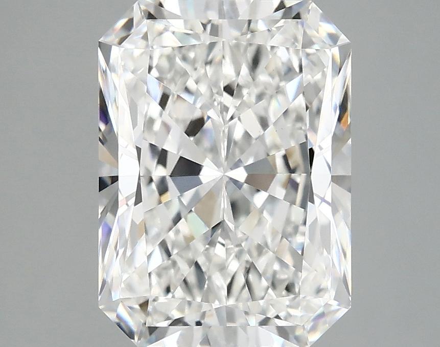 2.97 Carat Radiant Shaped Excellent Cut VVS2 IGI Certified Lab Grown Diamond