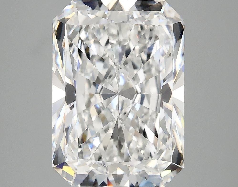 4.07 Carat Radiant Shaped Ideal Cut VVS2 IGI Certified Lab Grown Diamond