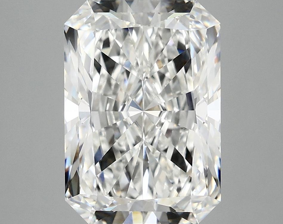 4.09 Carat Radiant Shaped Ideal Cut VVS2 IGI Certified Lab Grown Diamond
