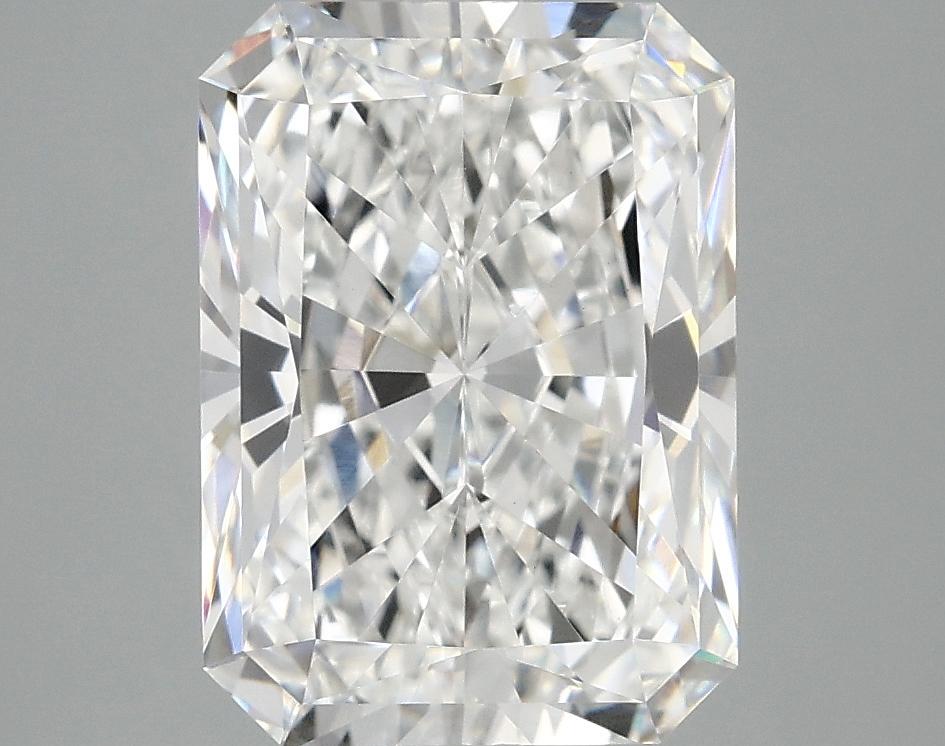 4.03 Carat Radiant Shaped Excellent Cut VVS2 IGI Certified Lab Grown Diamond