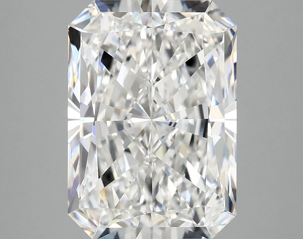 4.24 Carat Radiant Shaped Ideal Cut VVS2 IGI Certified Lab Grown Diamond