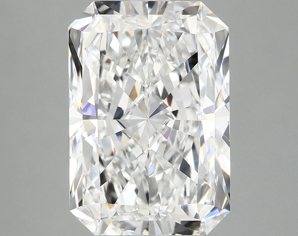 3.96 Carat Radiant Shaped Ideal Cut VVS2 IGI Certified Lab Grown Diamond