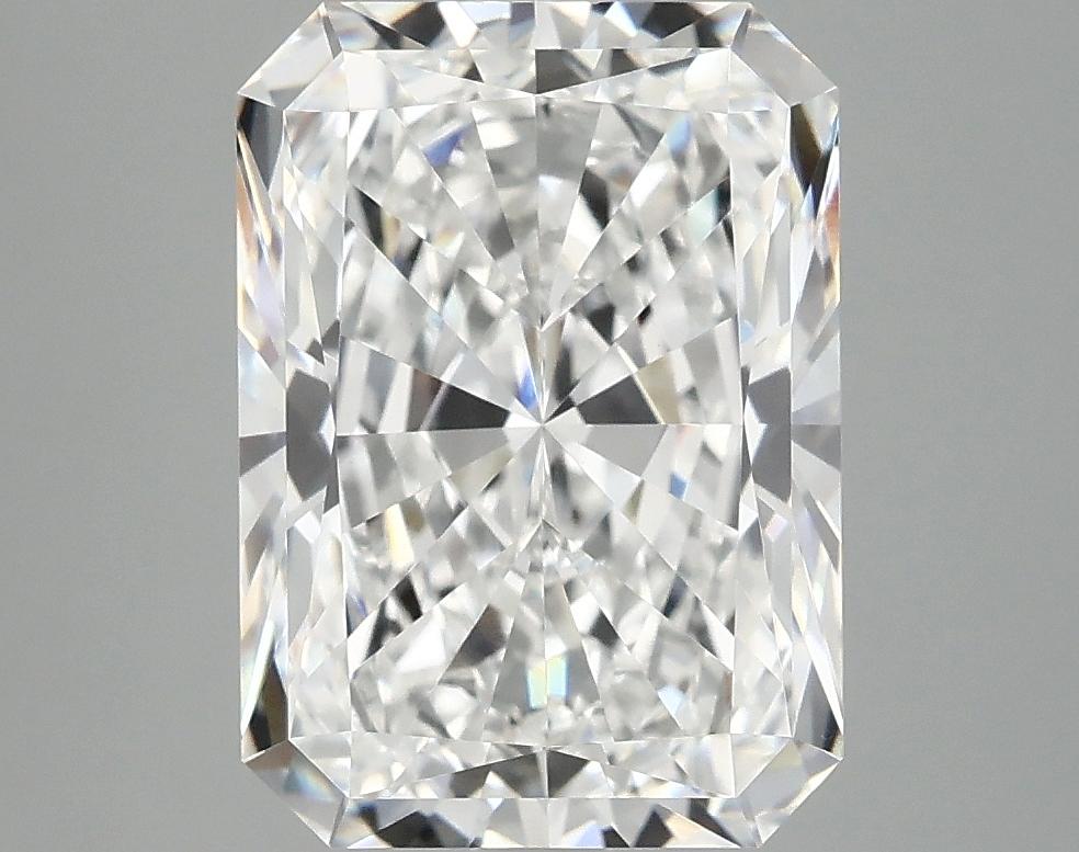 4.18 Carat Radiant Shaped Ideal Cut VVS2 IGI Certified Lab Grown Diamond